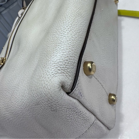 COACH Pebble Leather Taylor Medium Tote C Dangle Charm Chalk EUC - Picture 10 of 16